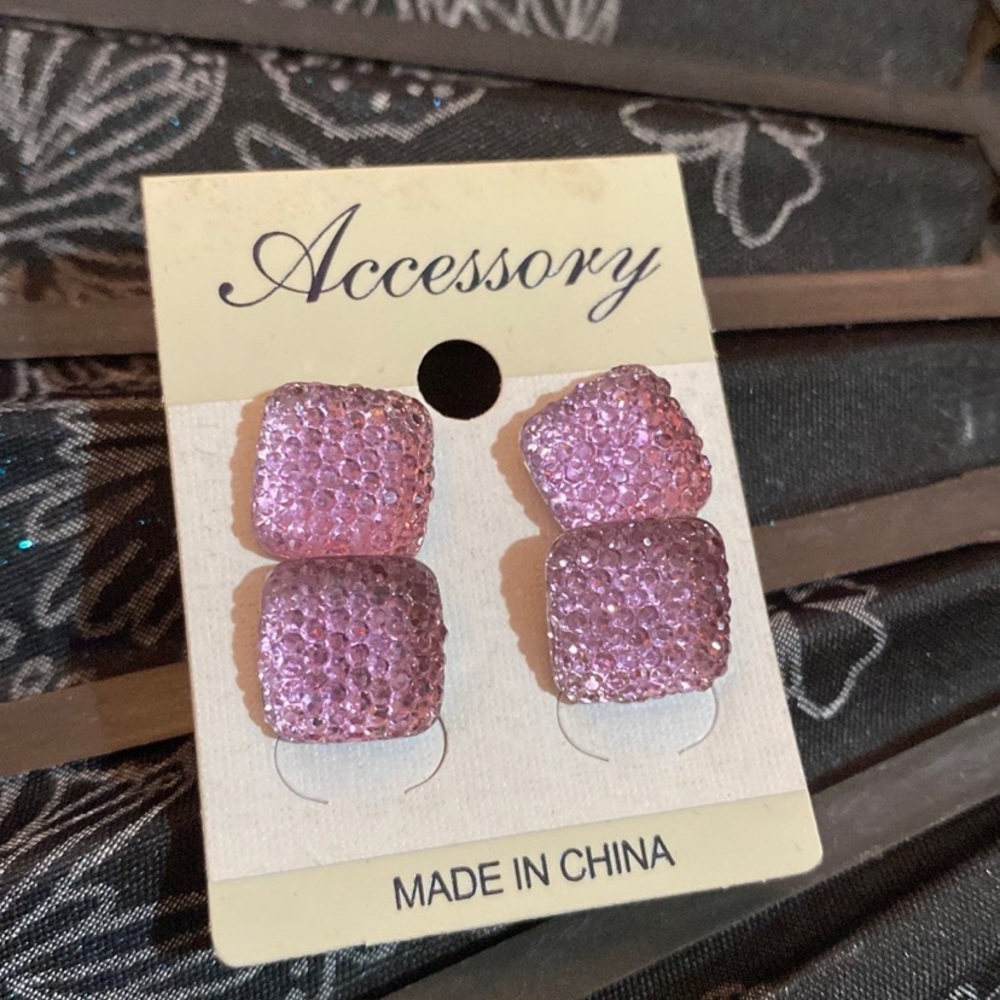 Purple square earrings